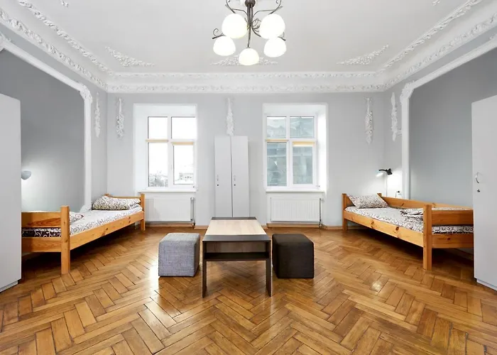 Premium Hostel Львів